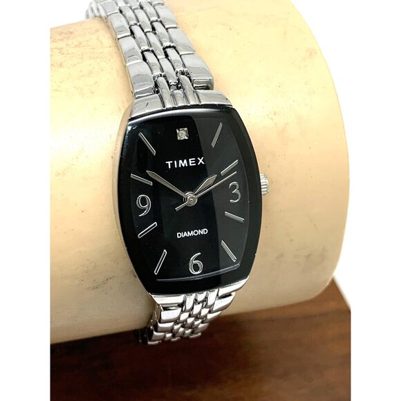 Timex Womens Watch TW2T50000 Quartz Diamond Silver Dial Rectangle Steel 21mm - Picture 10 of 13